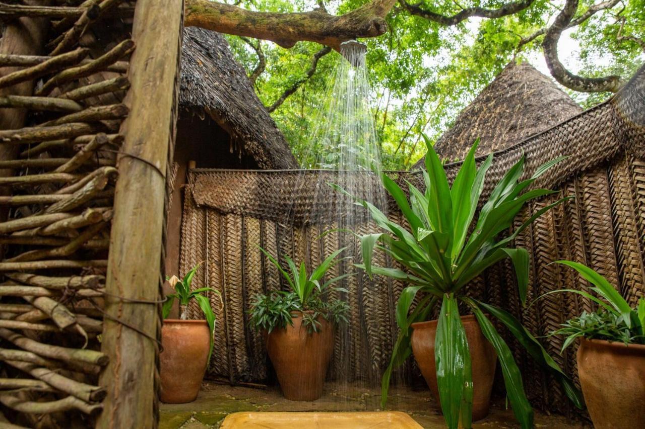 Distant Relatives Ecolodge & Backpackers Kilifi Exterior foto