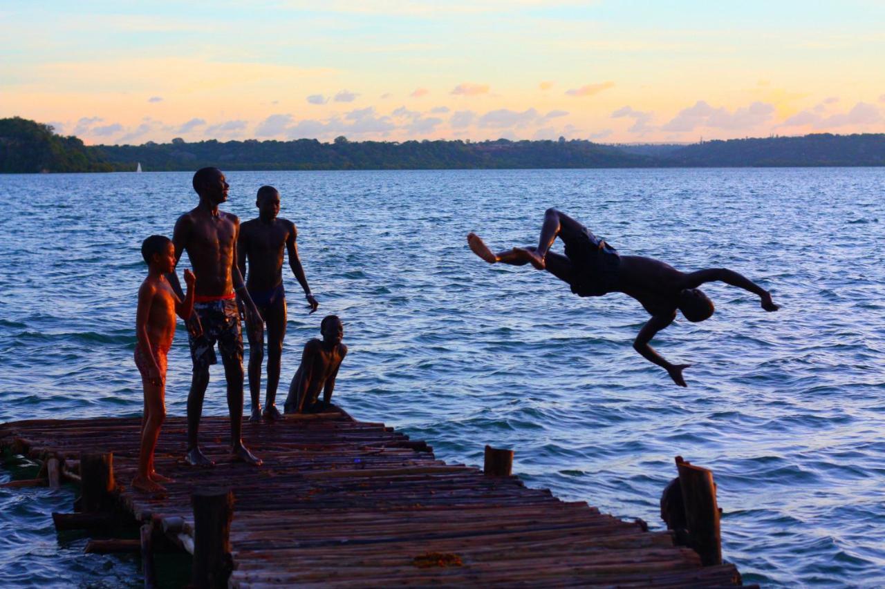 Distant Relatives Ecolodge & Backpackers Kilifi Exterior foto